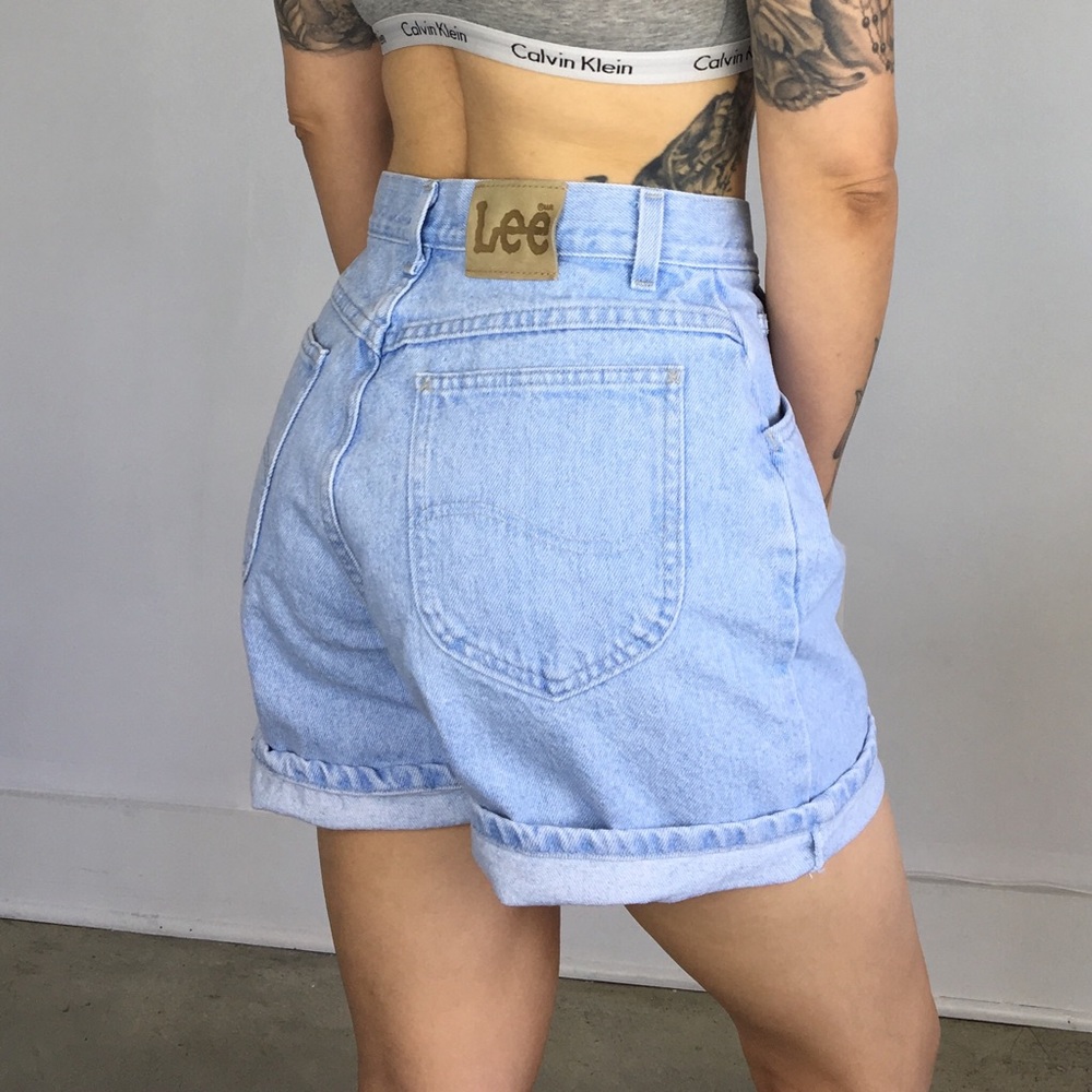 VINTAGE Lee Mom Jean Shorts High Waist